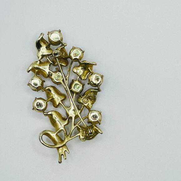 Vintage Coro Signed Brooch Red AB Rhinestones Gold Tone Flower Branches 2.5" - Picture 4 of 6